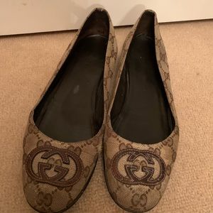 Gucci loafers flats shoes monogram G print